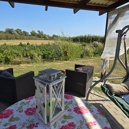 Ostoja Czersk Gora Kalwaria Zamek Krolowej Bony Domki Caloroczne Exterior foto